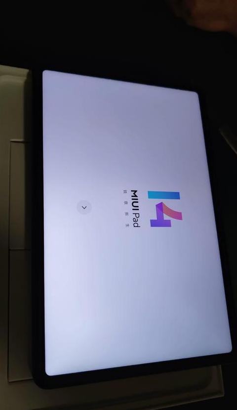 显示器赫兹：刷新率揭秘与选购指南