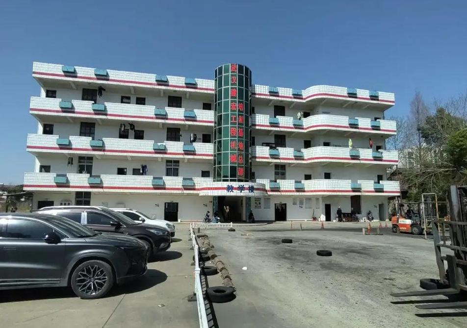 浙江地区铲车技术培训专业院校推荐
