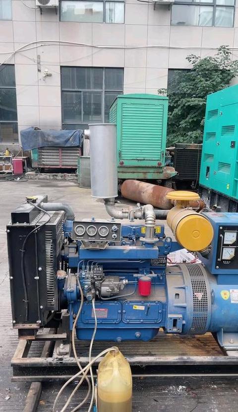 100kW发电机组重量及燃油消耗解析